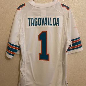 NEW WITH TAGS🏷 Tua Tagovailoa Miami Dolphins Nike Alternate Jersey (Size SMALL)